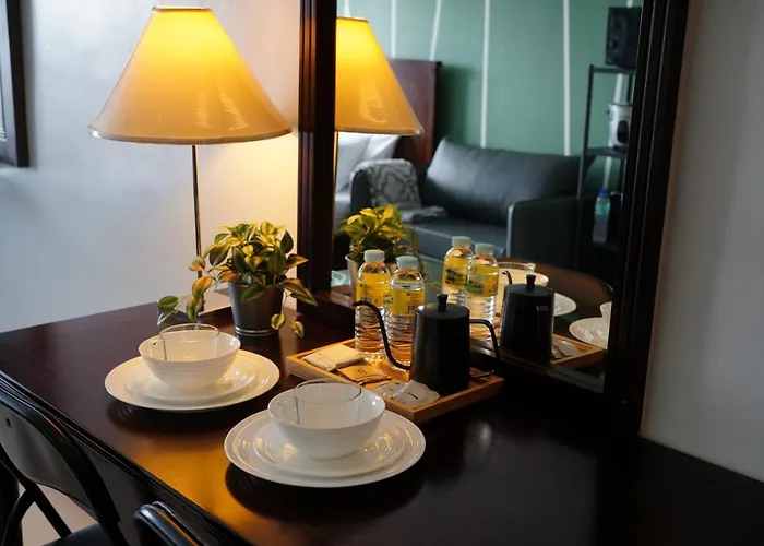 Goldland Millenia Suites 3020 * Manila